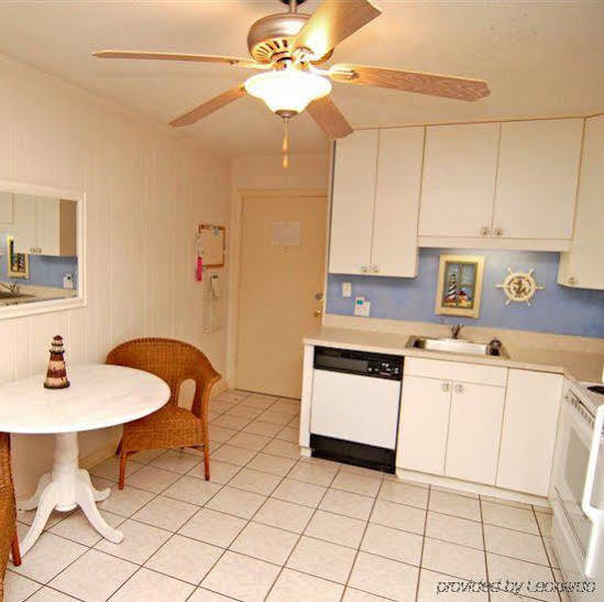 Sands Village At Forest Beach By Hilton Head Accommodations Гілтон-Гед-Айленд Екстер'єр фото
